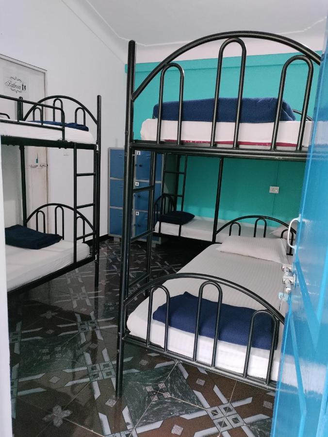Goanvibes Hostel Анжуна Екстер'єр фото